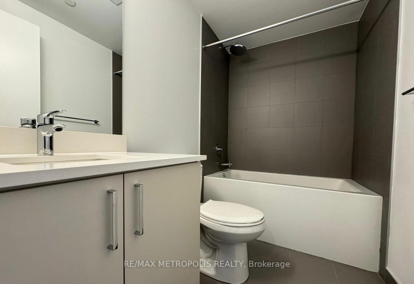 Photo 8 of Unit 237, 1005 Dundas Street E, Oakville, Joshua Meadows — HOMEH