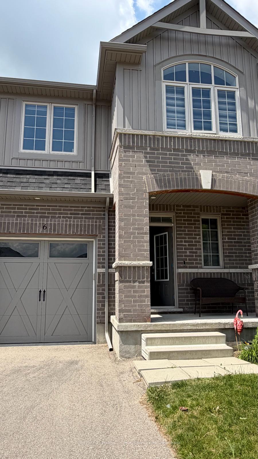Photo 1 of 6 Gleason Crescent, Kitchener, Westmount - Kitchener — HOMEH
