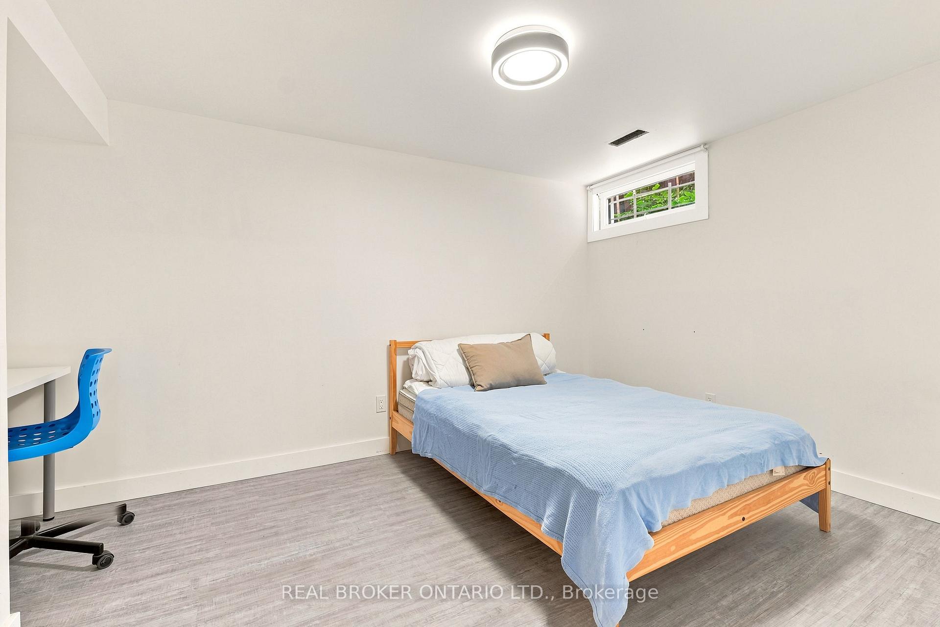 Photo 28 of 2021 Woodglen Crescent, Ottawa, Beacon Hill North — HOMEH