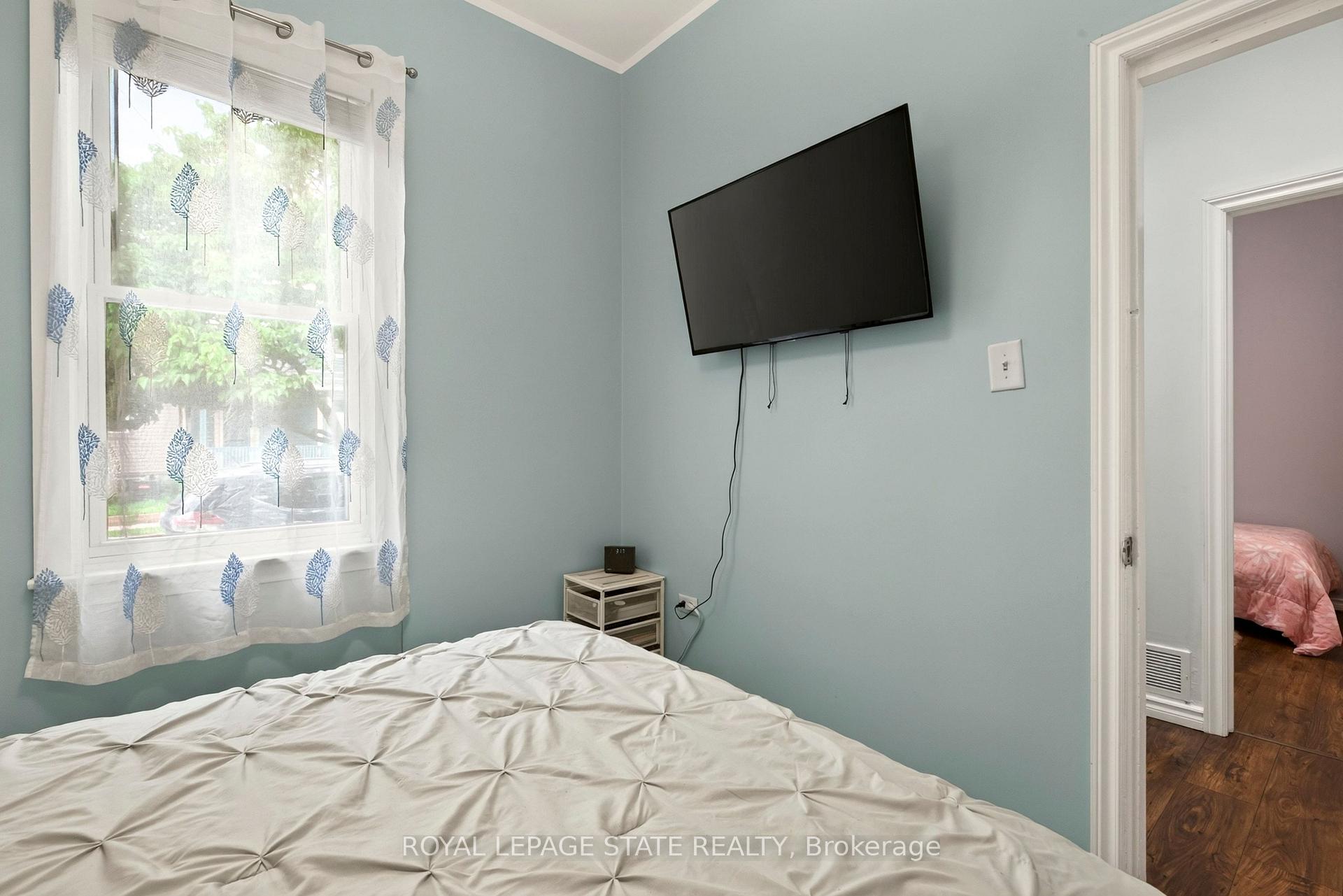 Photo 25 of 66 Beechwood Avenue, Hamilton, Stipley — HOMEH