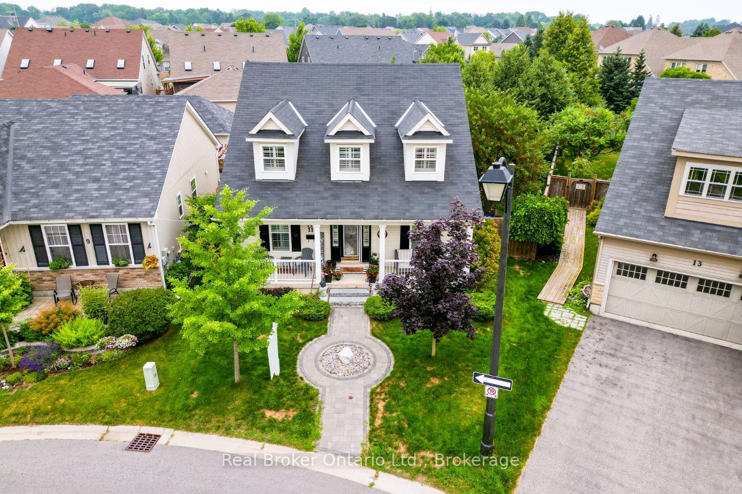 Front of 11 Greenaway Circle