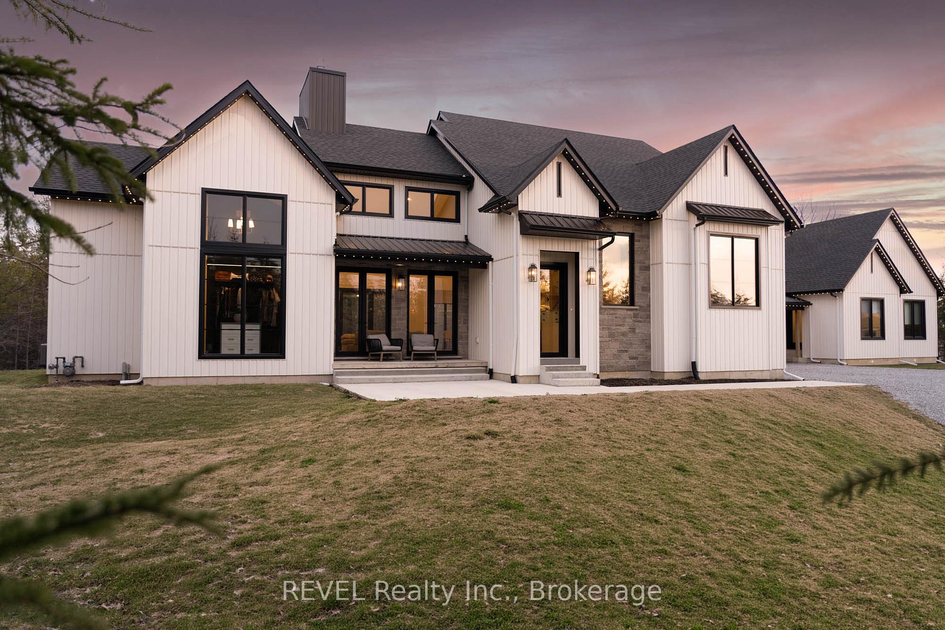 Photo 2 of 3901 White Road, Port Colborne, Bethel — HOMEH