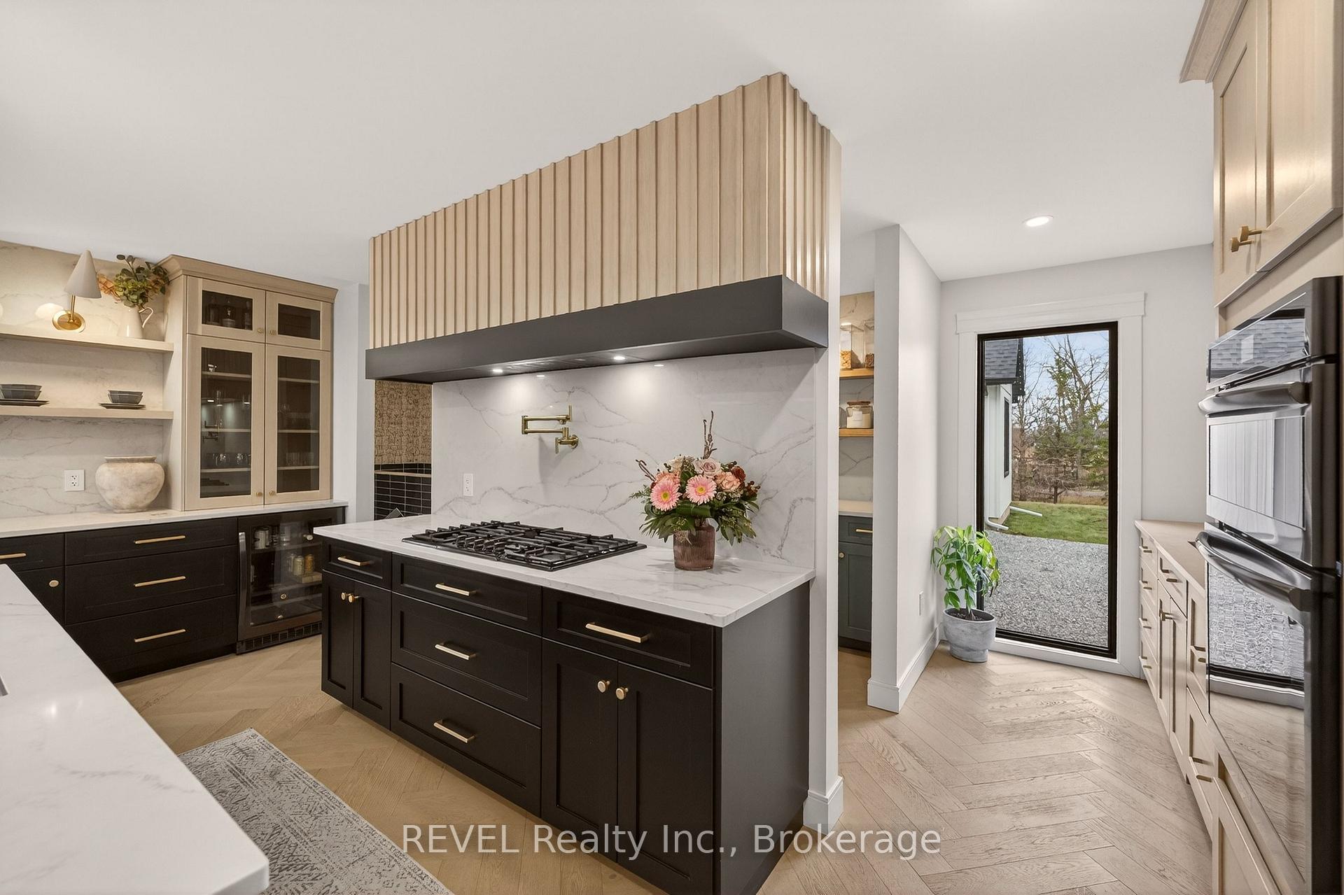 Photo 13 of 3901 White Road, Port Colborne, Bethel — HOMEH