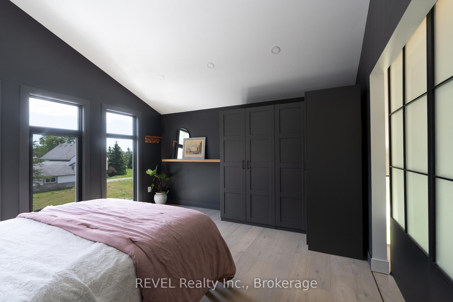Photo 38 of 3901 White Road, Port Colborne, Bethel — HOMEH