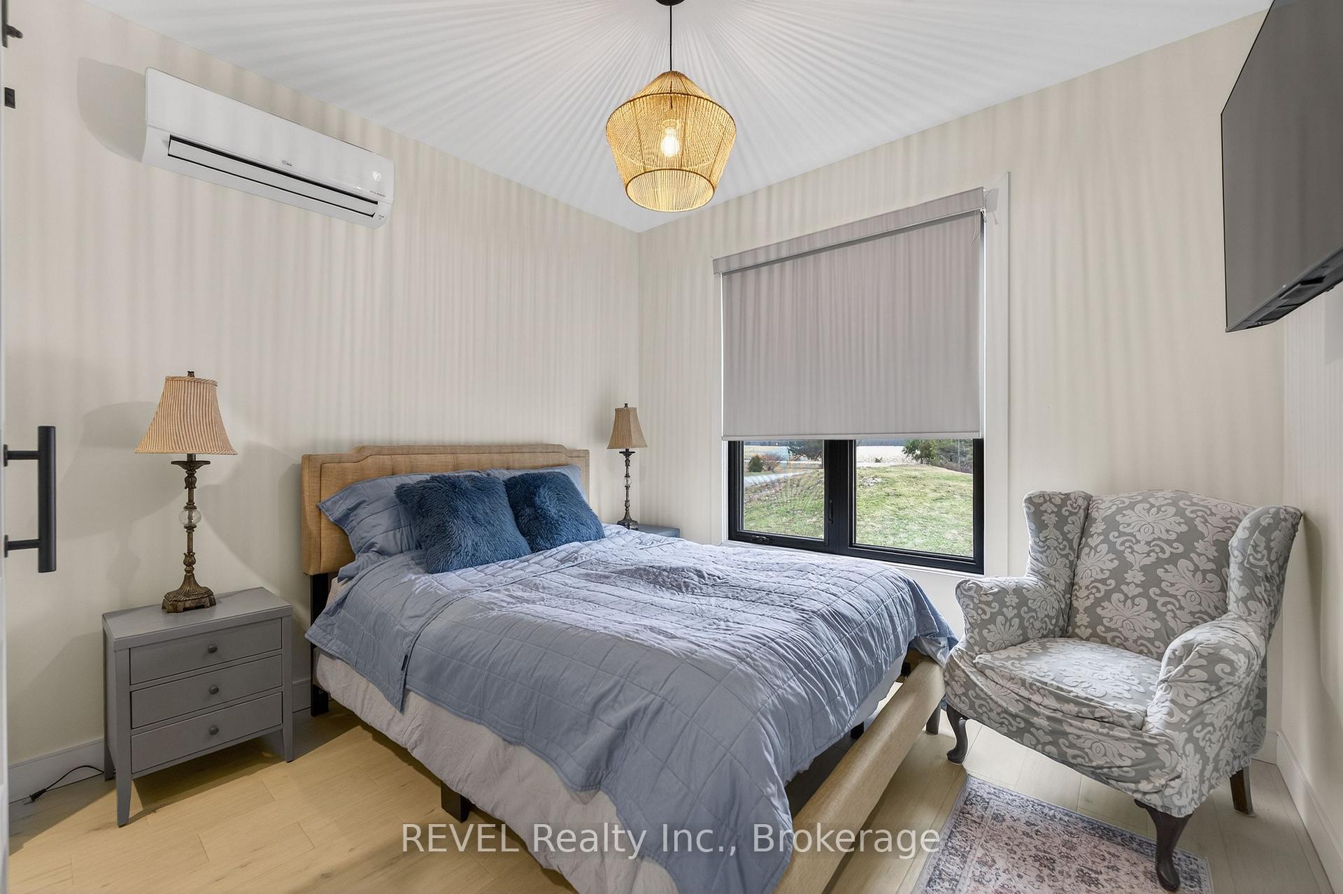 Photo 45 of 3901 White Road, Port Colborne, Bethel — HOMEH