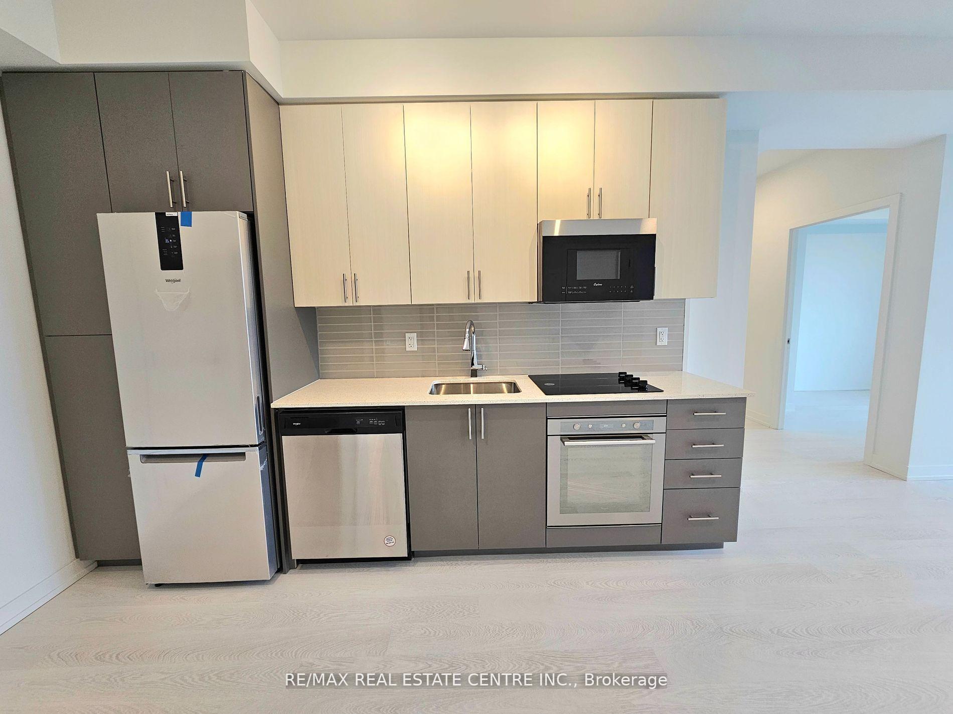 Photo 3 of Unit 401, 415 Main Street W, Hamilton, Kirkendall — HOMEH