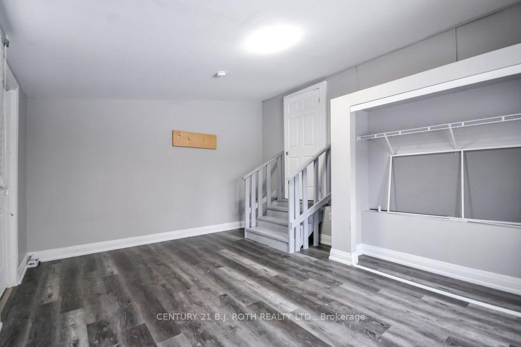 Photo 14 of 44 Sanford Street, Barrie, Sanford — HOMEH