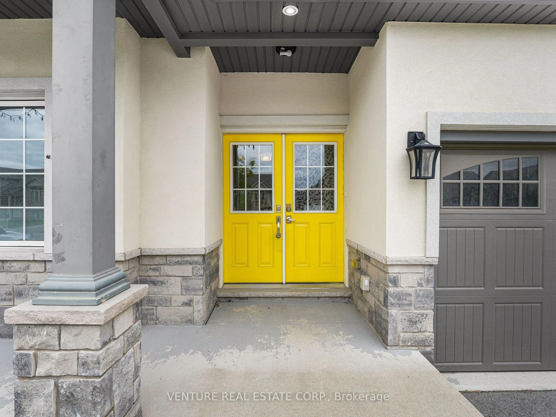 Photo 2 of 6371 Sam Iorfida Drive, Niagara Falls, Oldfield — HOMEH