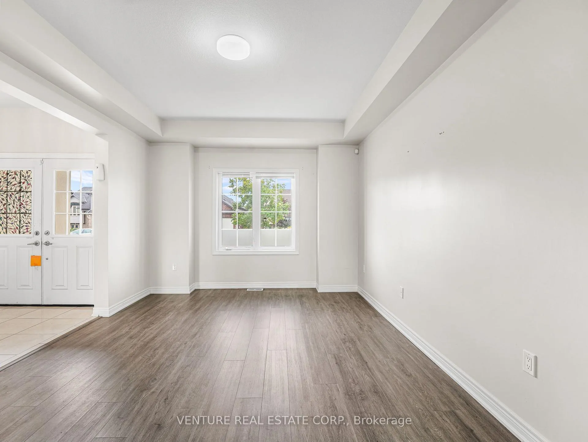 Photo 5 of 6371 Sam Iorfida Drive, Niagara Falls, Oldfield — HOMEH