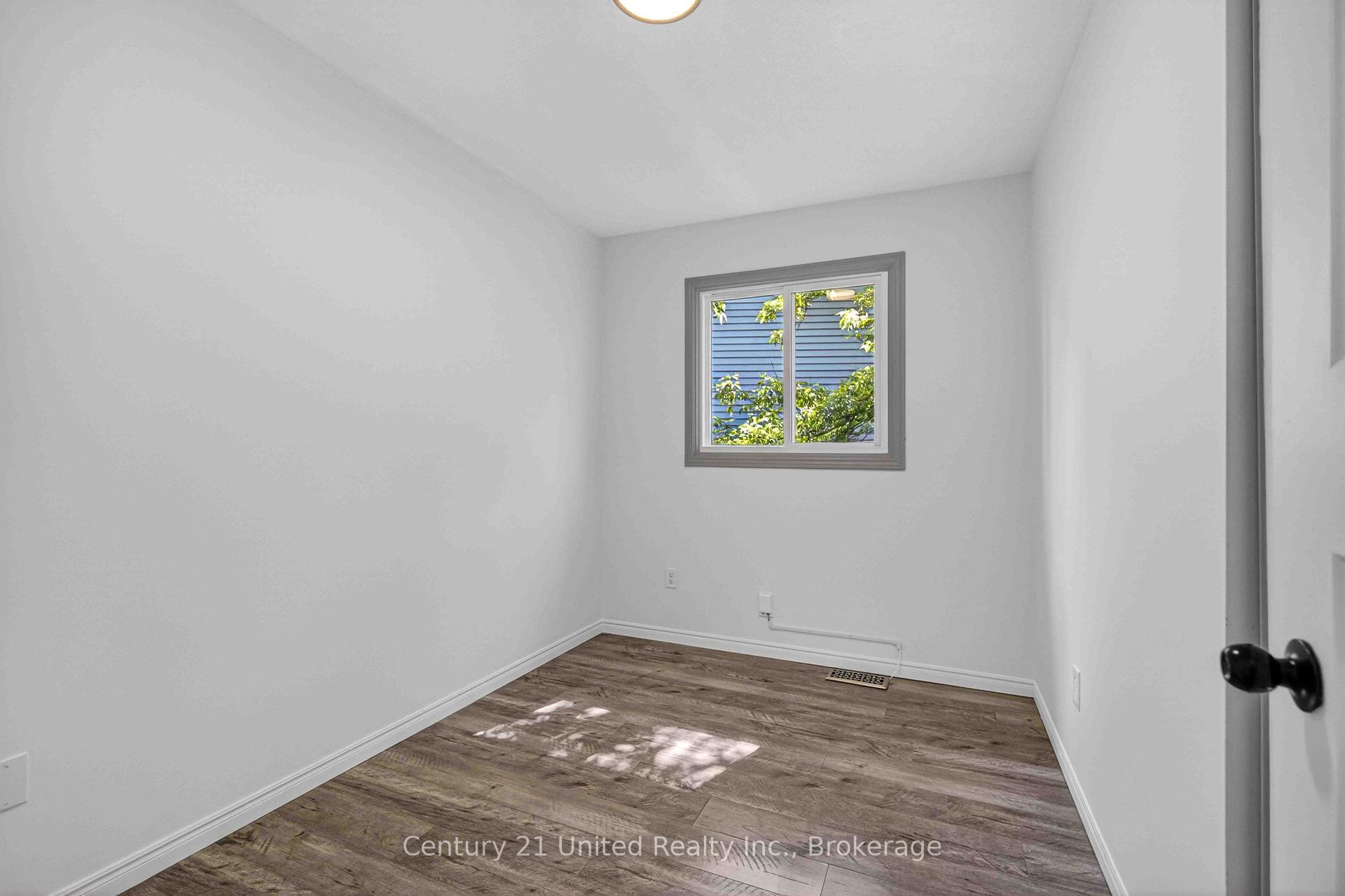 Photo 17 of 1255 Huntington Circle, Peterborough, Otonabee Ward 1 — HOMEH