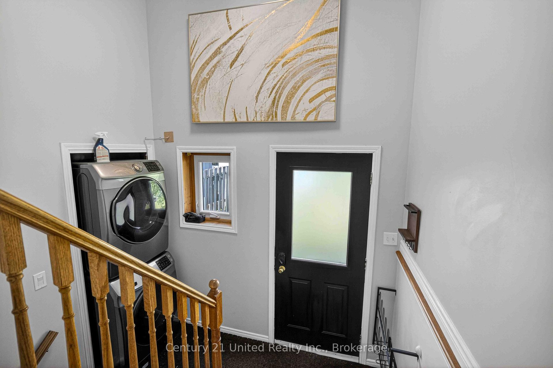 Photo 20 of 1255 Huntington Circle, Peterborough, Otonabee Ward 1 — HOMEH