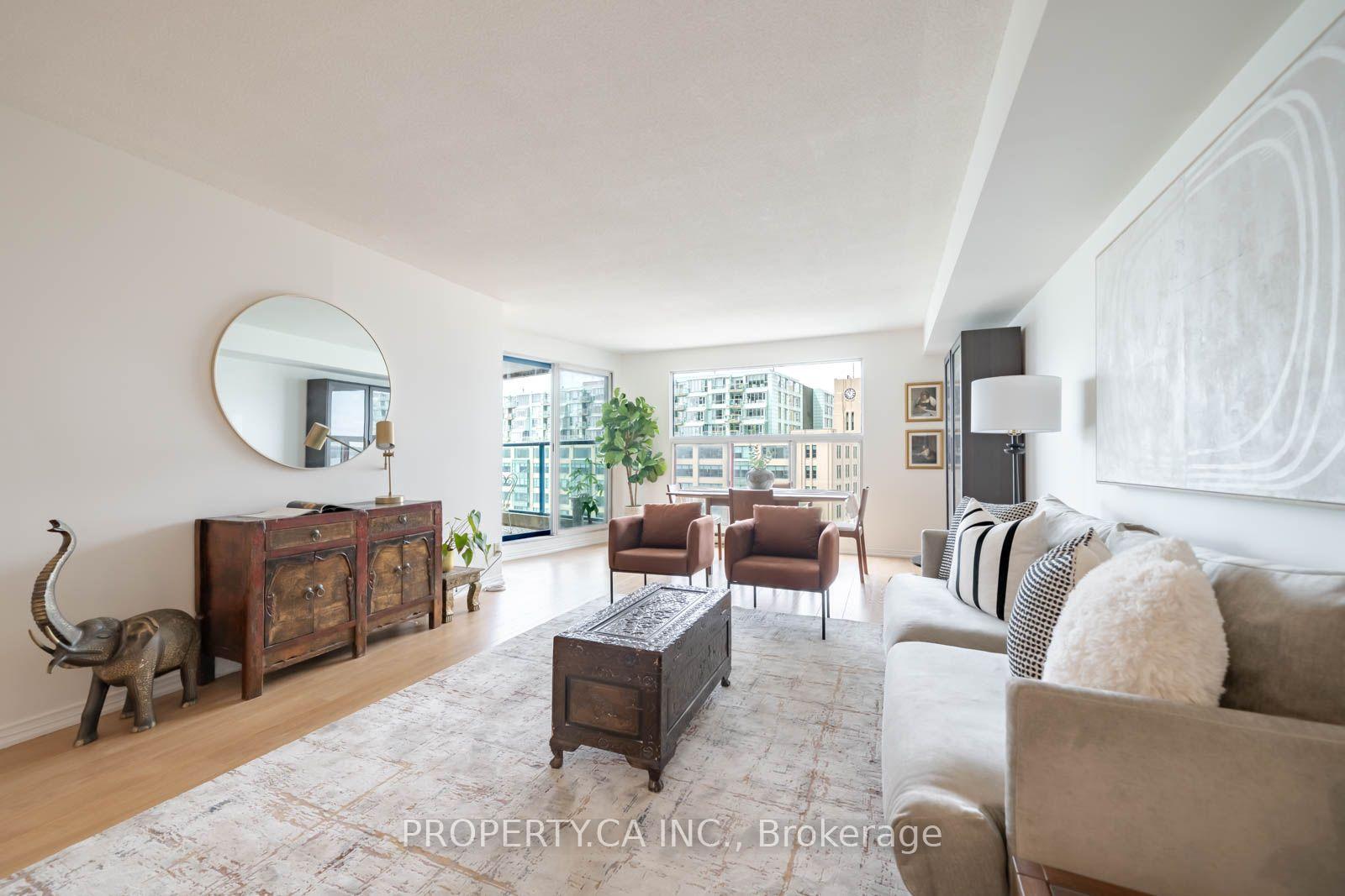 Photo 11 of Unit 1111, 77 Harbour Square, Toronto, Waterfront Communities — HOMEH
