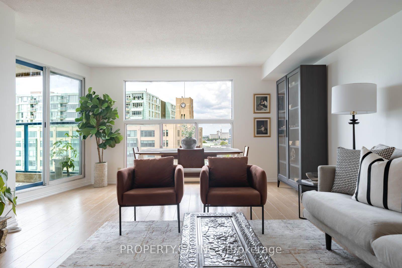 Photo 12 of Unit 1111, 77 Harbour Square, Toronto, Waterfront Communities — HOMEH