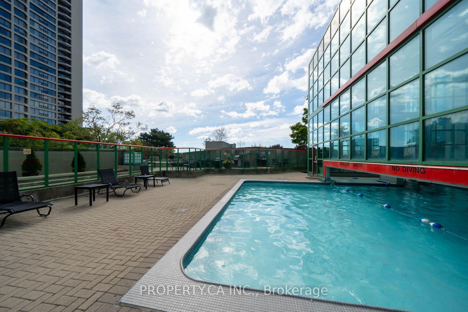 Photo 38 of Unit 1111, 77 Harbour Square, Toronto, Waterfront Communities — HOMEH