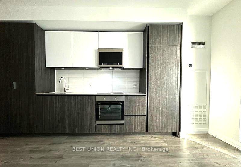 Photo 4 of Unit 1211, 8 Widmer Street, Toronto, Waterfront Communities — HOMEH