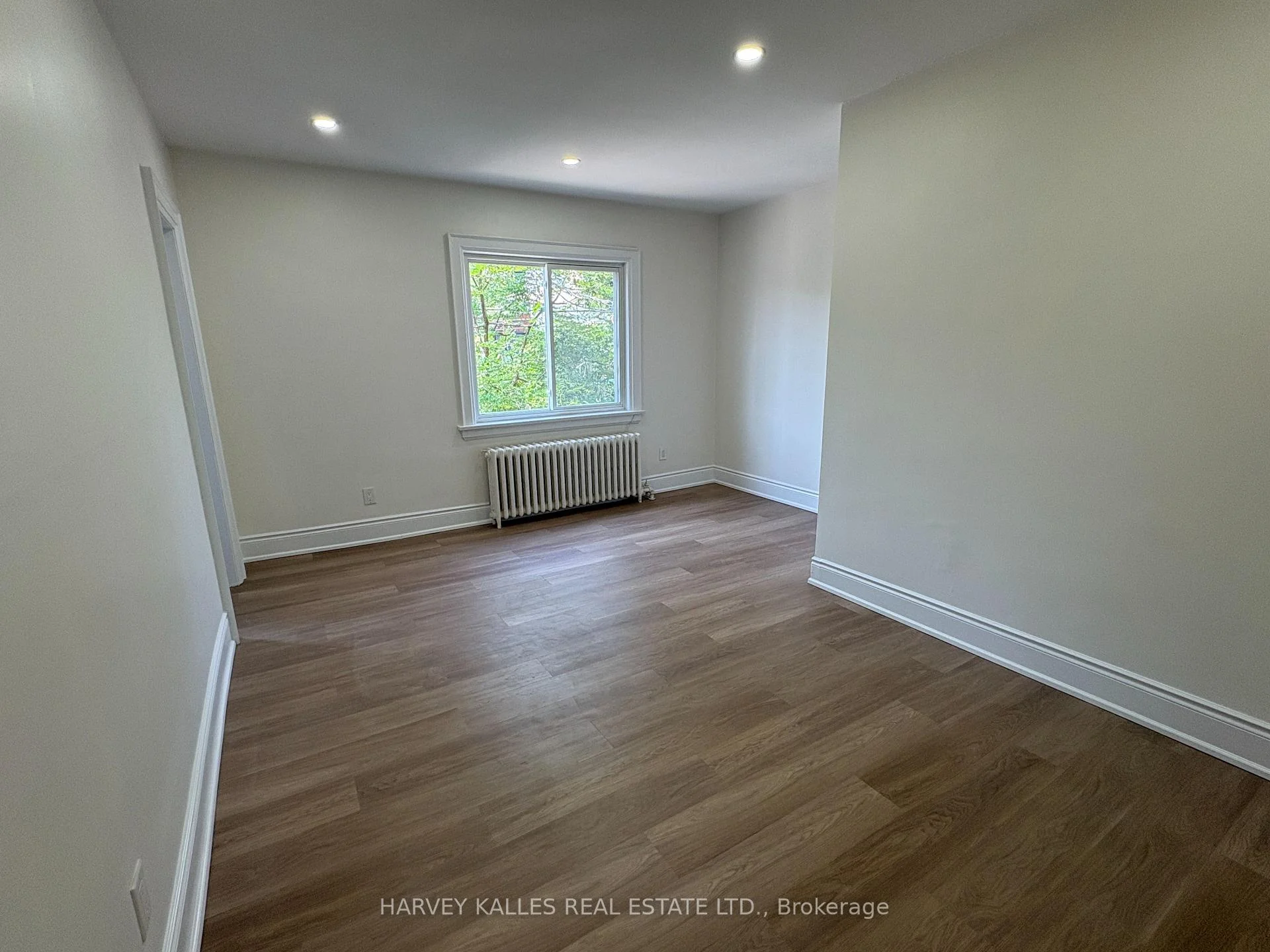 Photo 14 of Unit A, 1611 Bayview Avenue, Toronto, Leaside — HOMEH