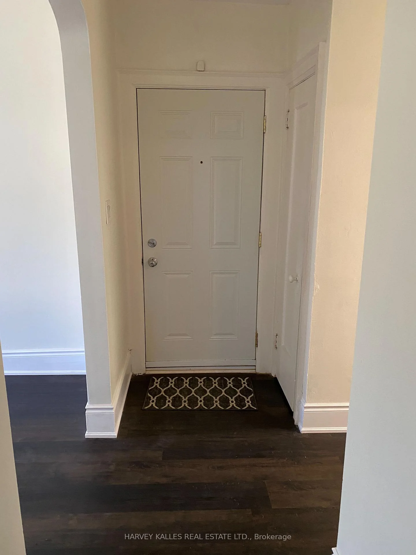 Photo 15 of Unit A, 1611 Bayview Avenue, Toronto, Leaside — HOMEH