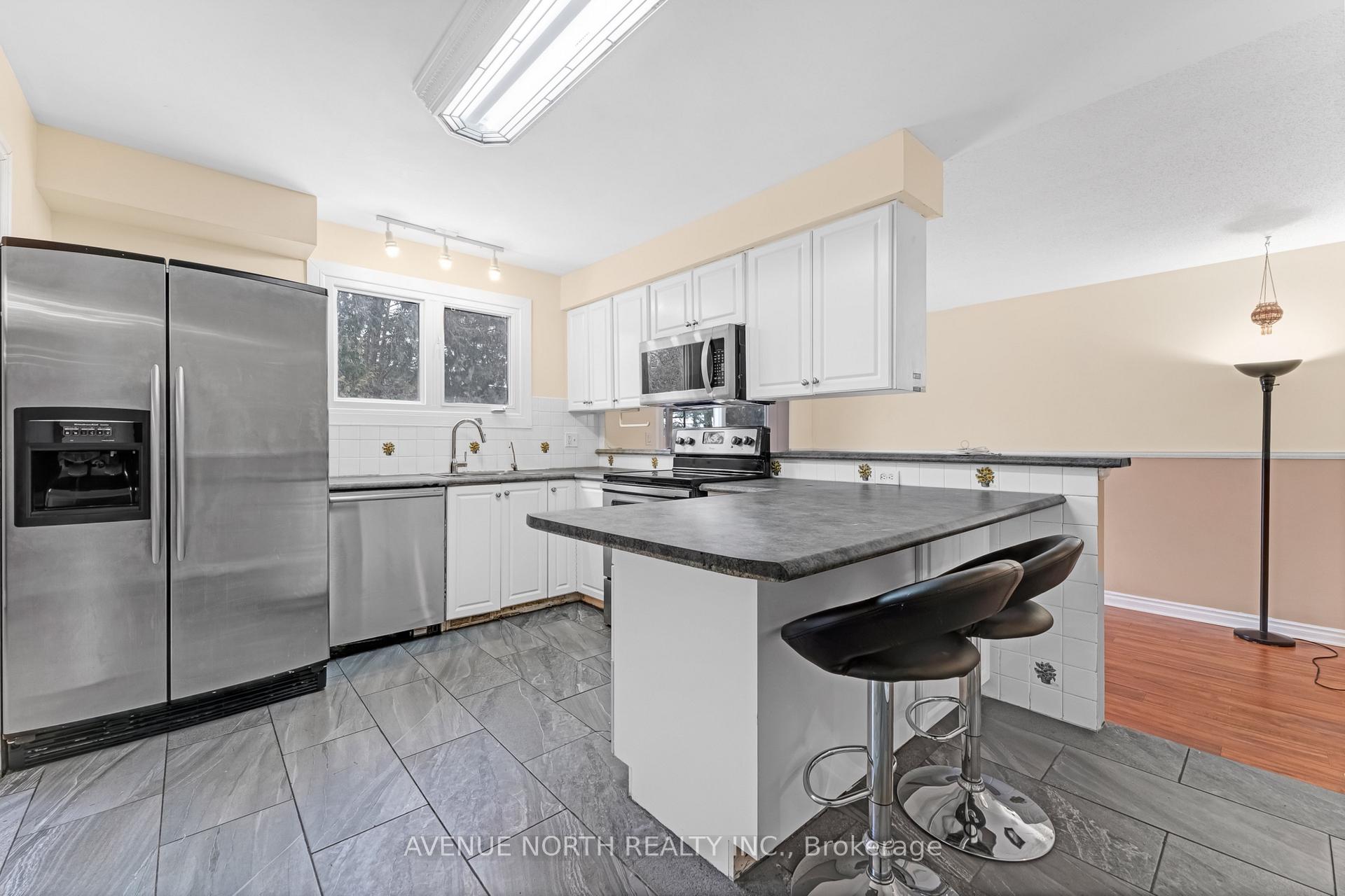 Photo 7 of 3489 Southgate Road, Ottawa, South Keys — HOMEH