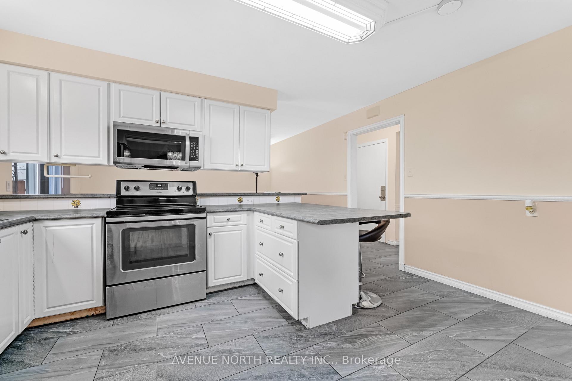 Photo 8 of 3489 Southgate Road, Ottawa, South Keys — HOMEH