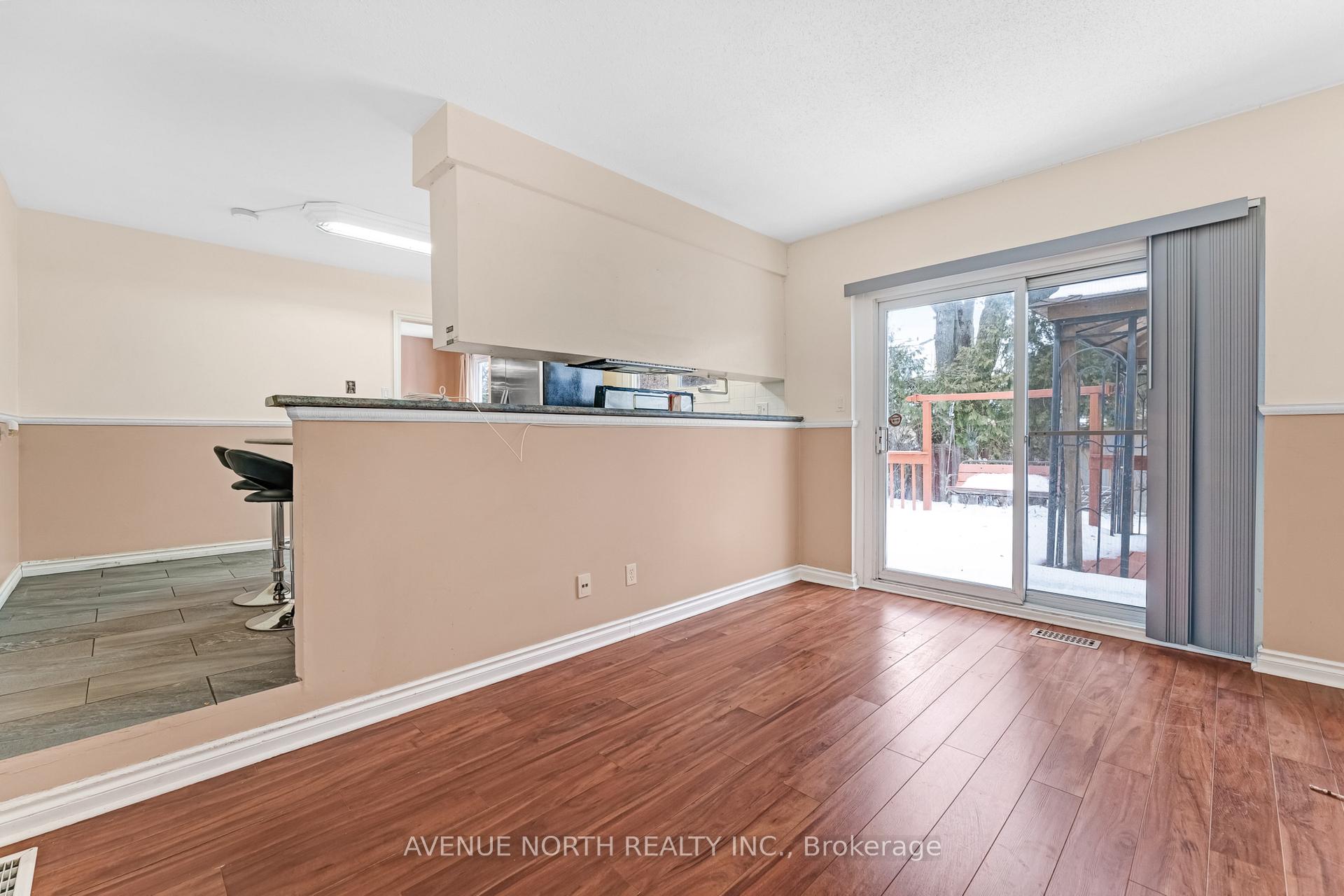 Photo 10 of 3489 Southgate Road, Ottawa, South Keys — HOMEH