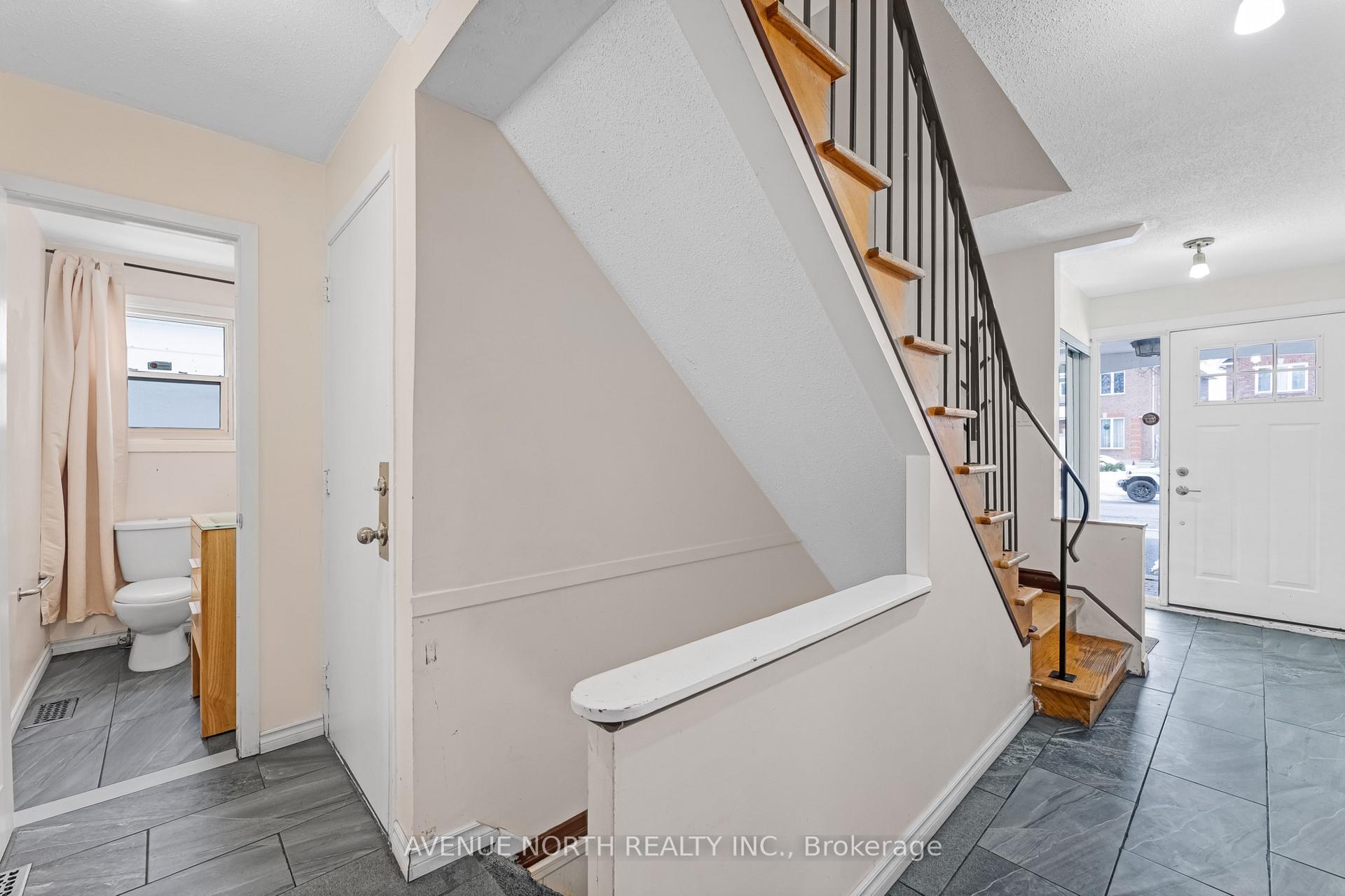 Photo 11 of 3489 Southgate Road, Ottawa, South Keys — HOMEH