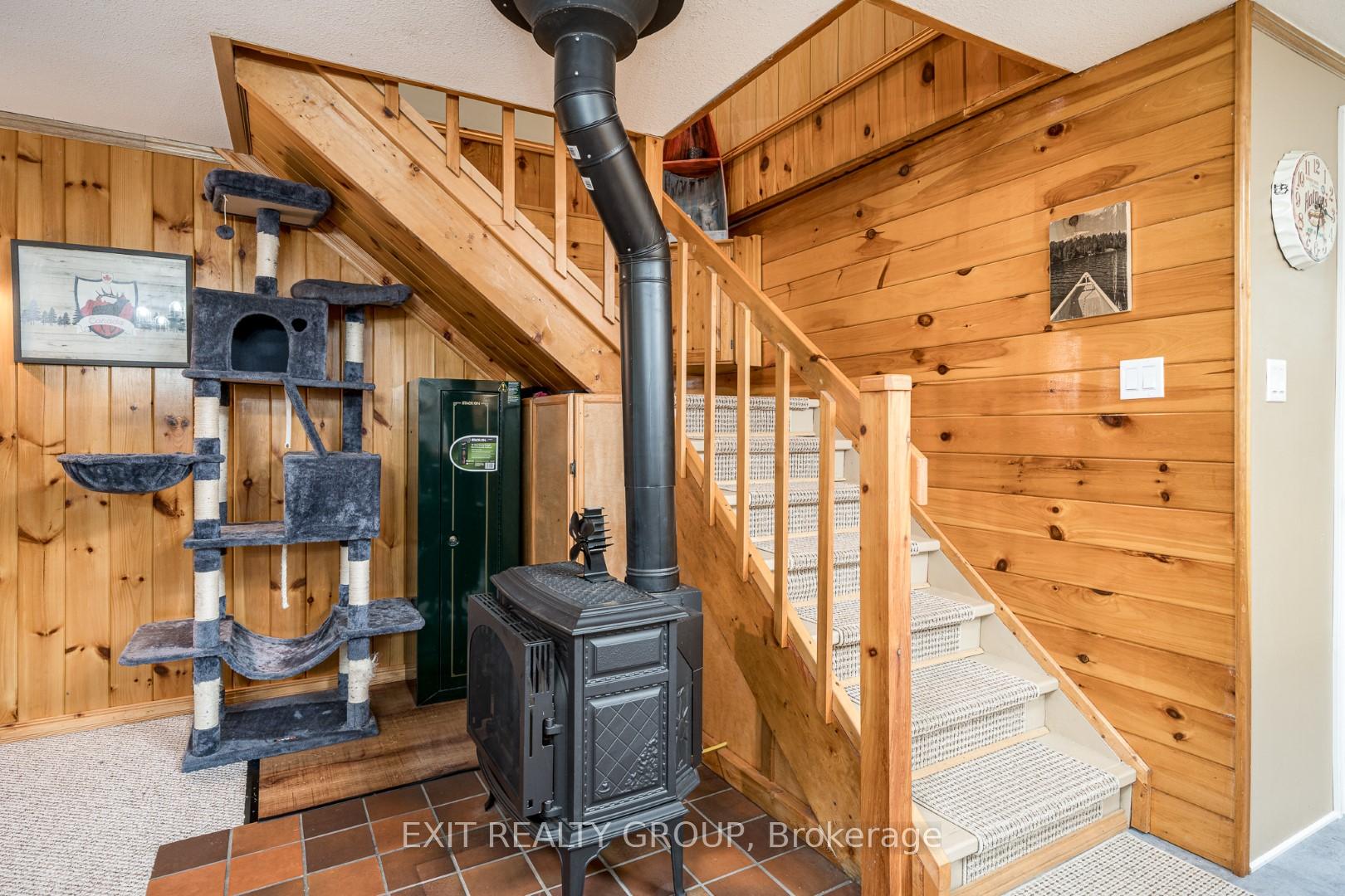 Photo 16 of 103 Camp Lane, Tweed, Hungerford (Twp) — HOMEH