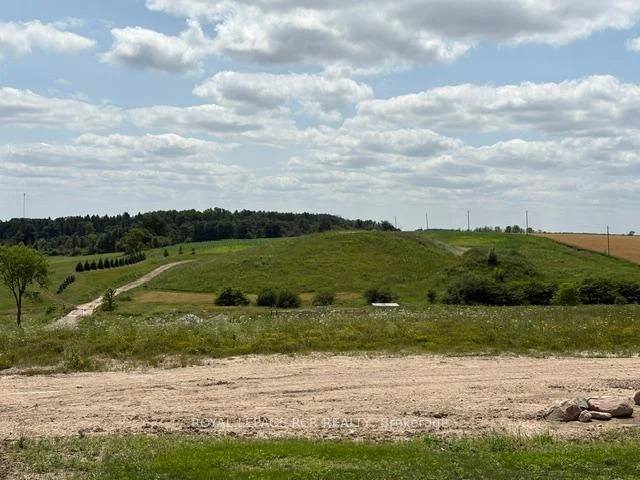 Photo 5 of 16 Reid Hill Drive, Mapleton, Rural Mapleton — HOMEH
