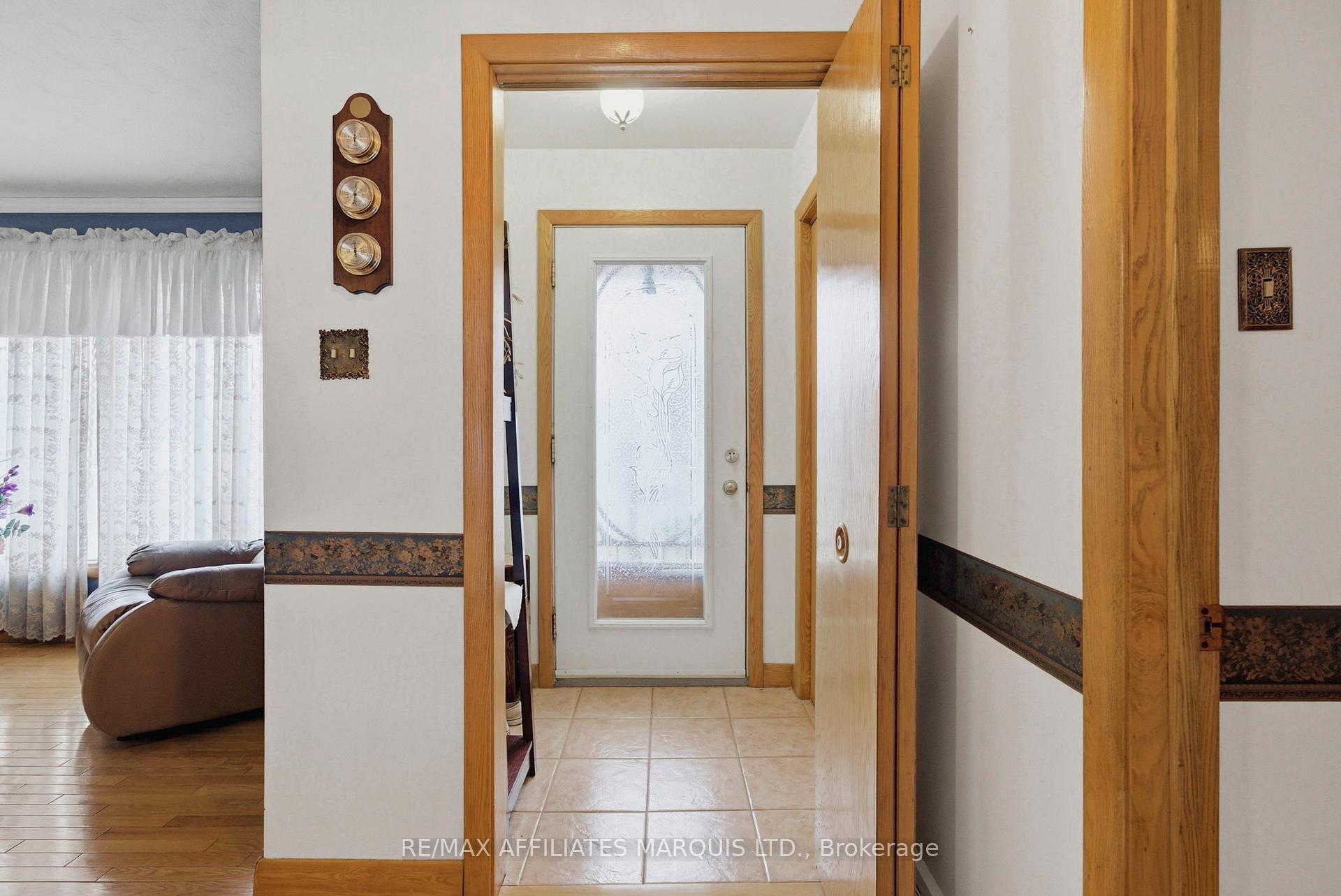Photo 5 of 1212 Brodeur Street, Cornwall, Cornwall — HOMEH