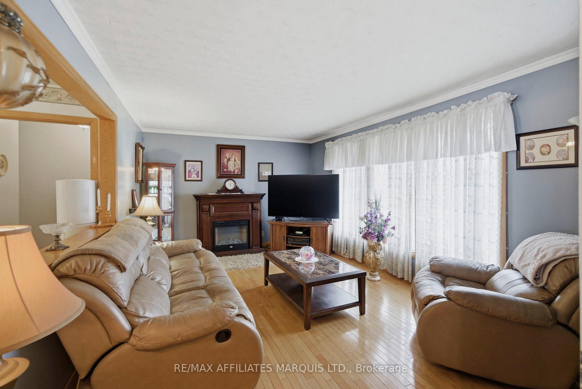 Photo 7 of 1212 Brodeur Street, Cornwall, Cornwall — HOMEH