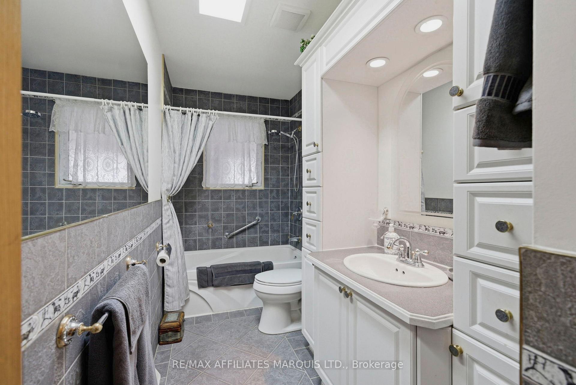 Photo 24 of 1212 Brodeur Street, Cornwall, Cornwall — HOMEH