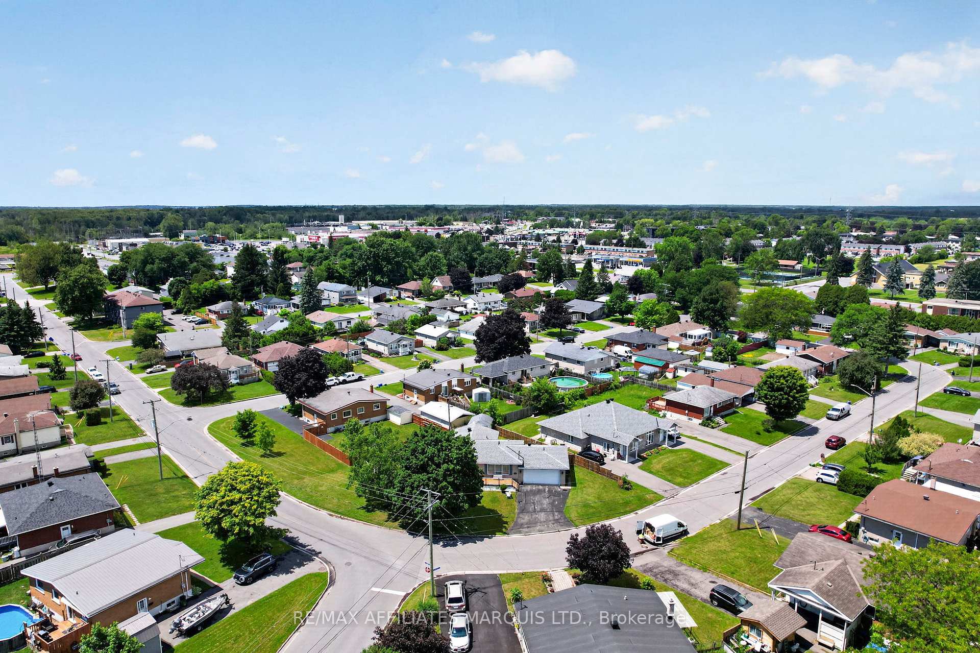 Photo 38 of 1212 Brodeur Street, Cornwall, Cornwall — HOMEH