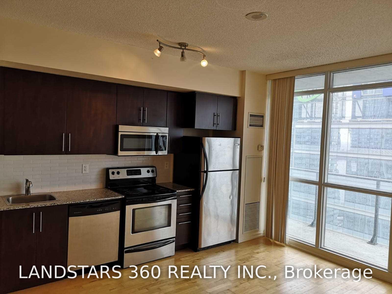 Photo 3 of Unit 3706, 65 Bremner Boulevard, Toronto, Waterfront Communities — HOMEH