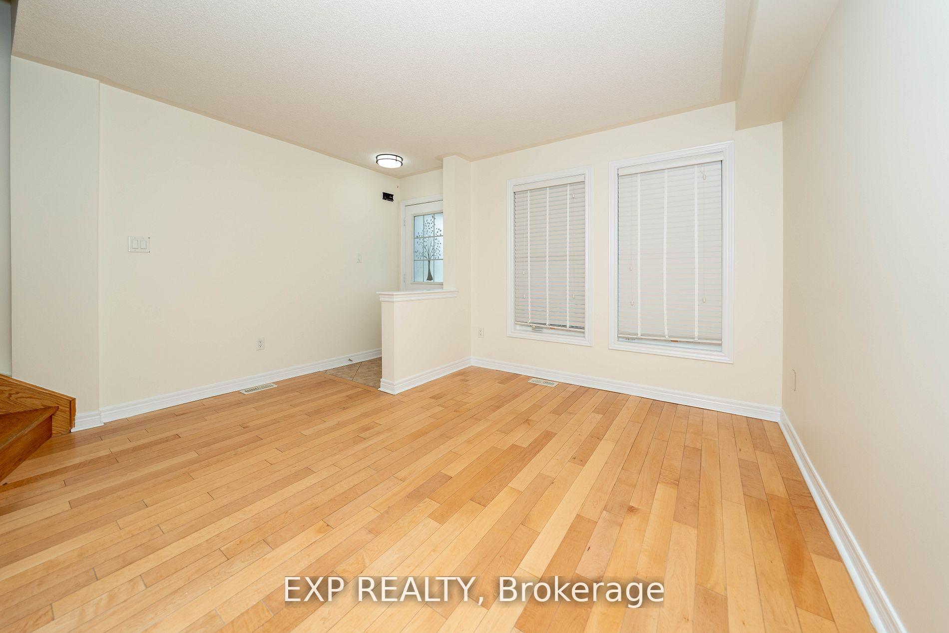 Photo 4 of Unit Main & Upper, 272 Duncan Lane, Milton, Scott — HOMEH