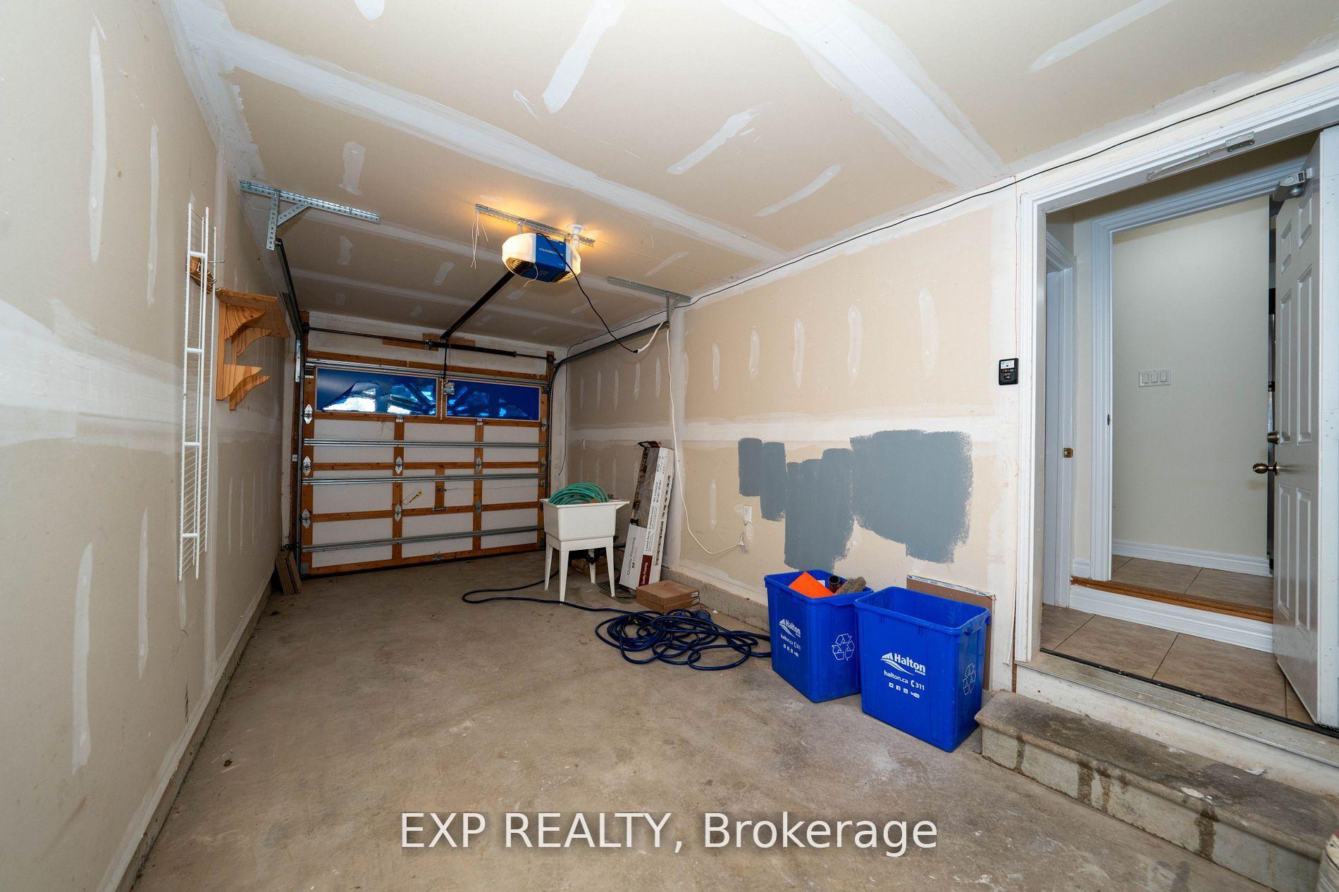 Photo 26 of Unit Main & Upper, 272 Duncan Lane, Milton, Scott — HOMEH