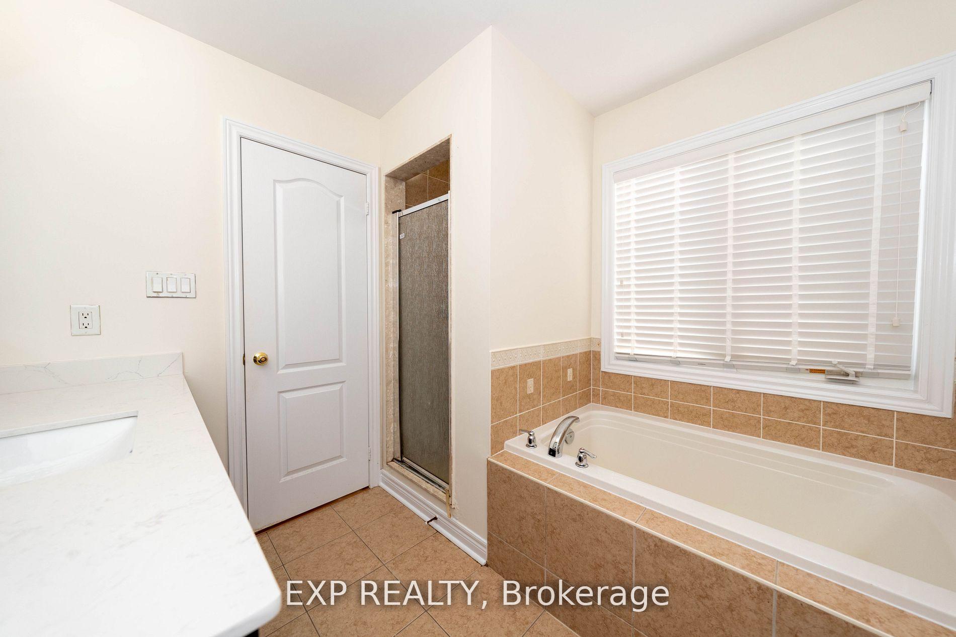 Photo 30 of Unit Main & Upper, 272 Duncan Lane, Milton, Scott — HOMEH