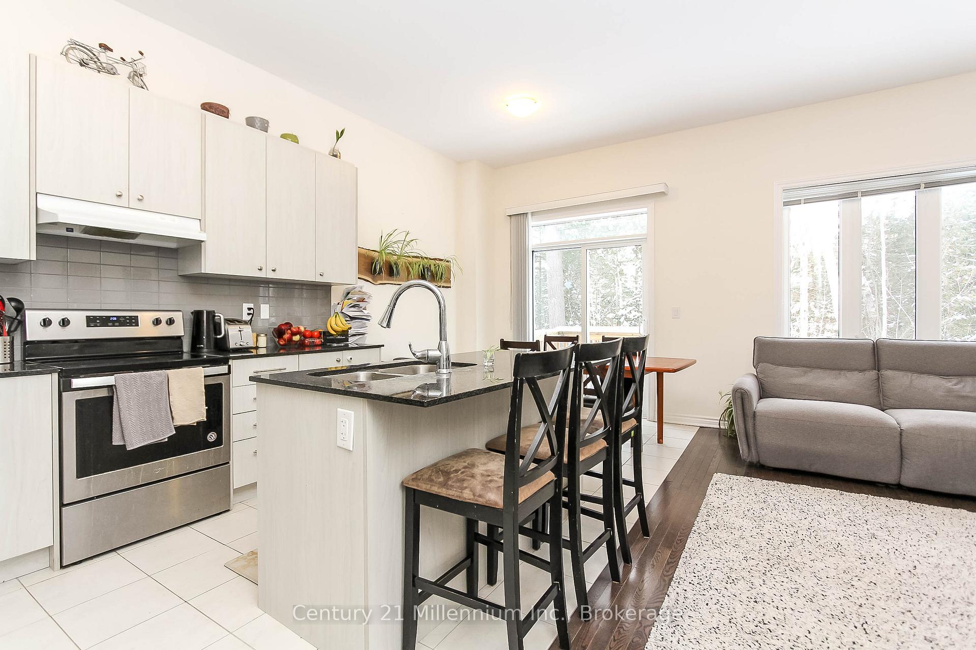 Photo 6 of 36 Farwell Avenue, Wasaga Beach — HOMEH