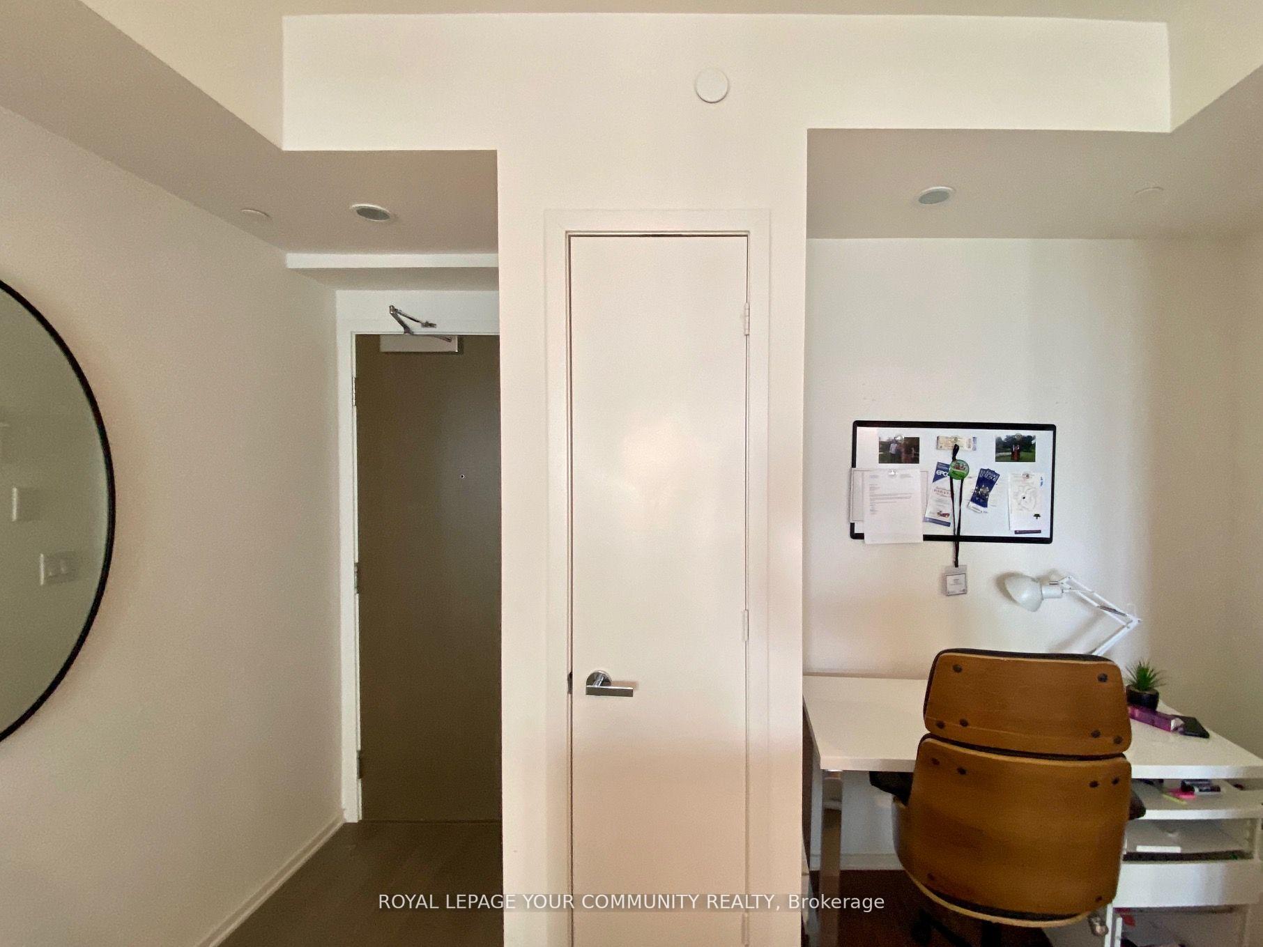 Photo 8 of Unit 2812, 1 Bloor Street E, Toronto, Church-Yonge Corridor — HOMEH