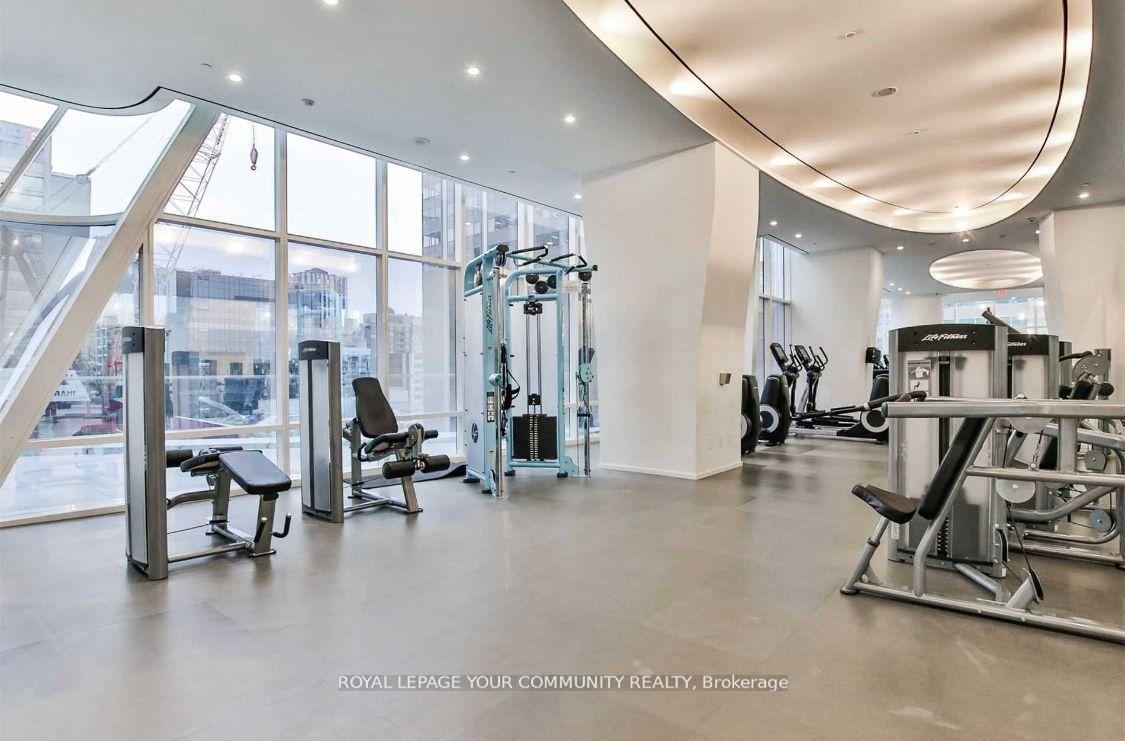 Photo 10 of Unit 2812, 1 Bloor Street E, Toronto, Church-Yonge Corridor — HOMEH