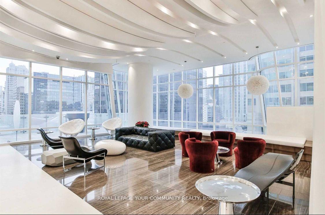 Photo 18 of Unit 2812, 1 Bloor Street E, Toronto, Church-Yonge Corridor — HOMEH
