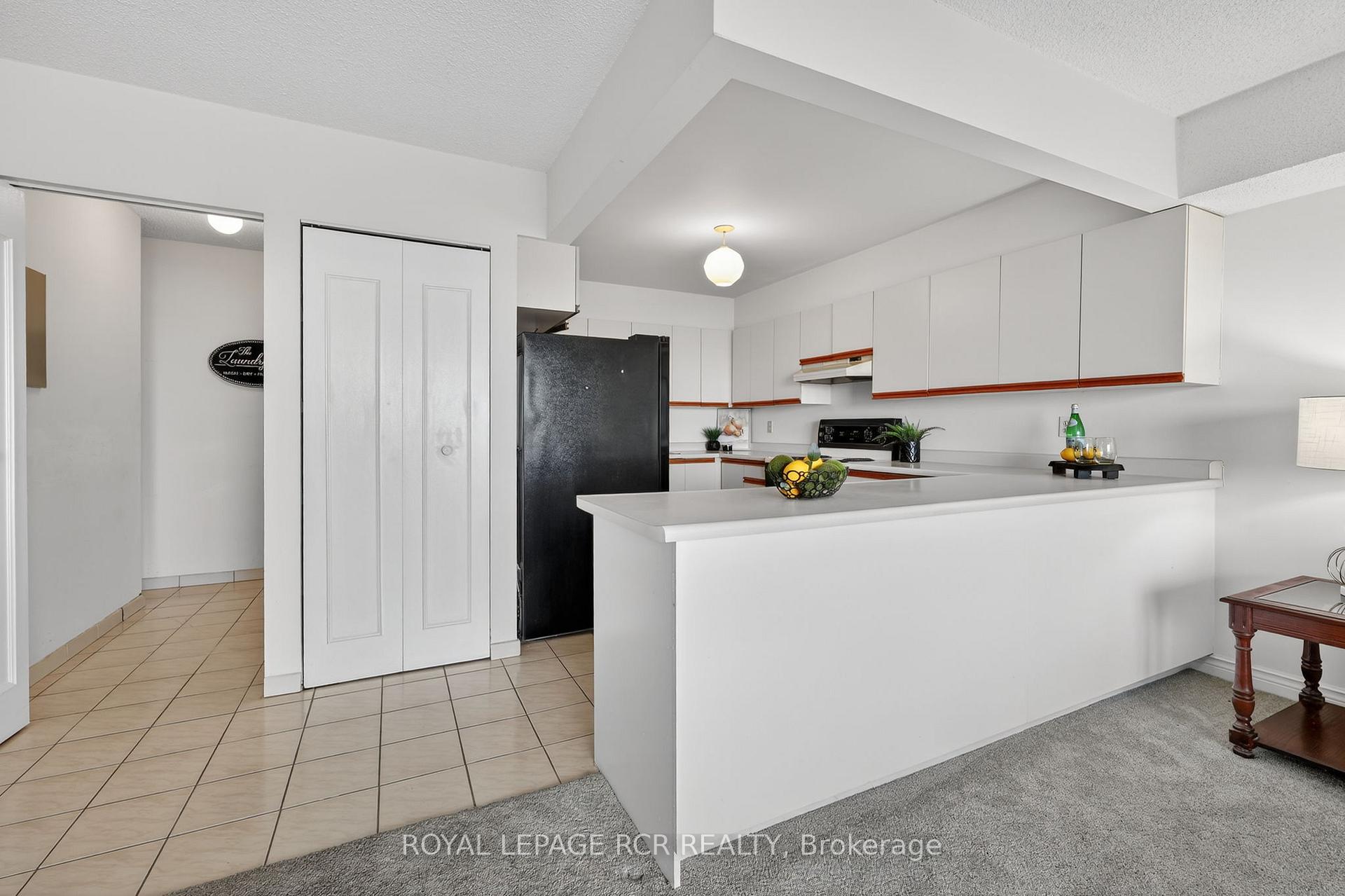 Photo 9 of Unit 67, 16 Fourth Street, Orangeville — HOMEH