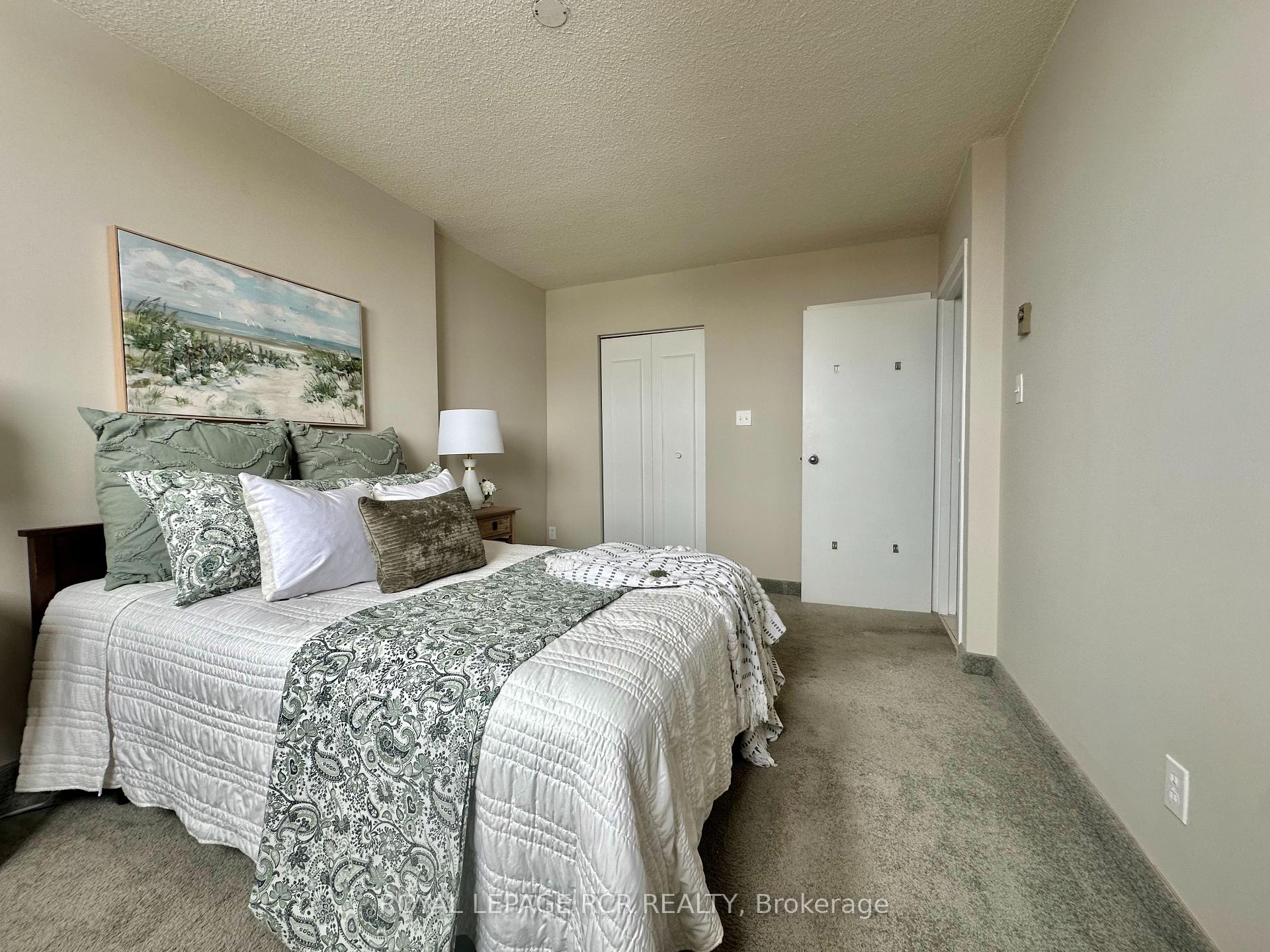 Photo 15 of Unit 67, 16 Fourth Street, Orangeville — HOMEH