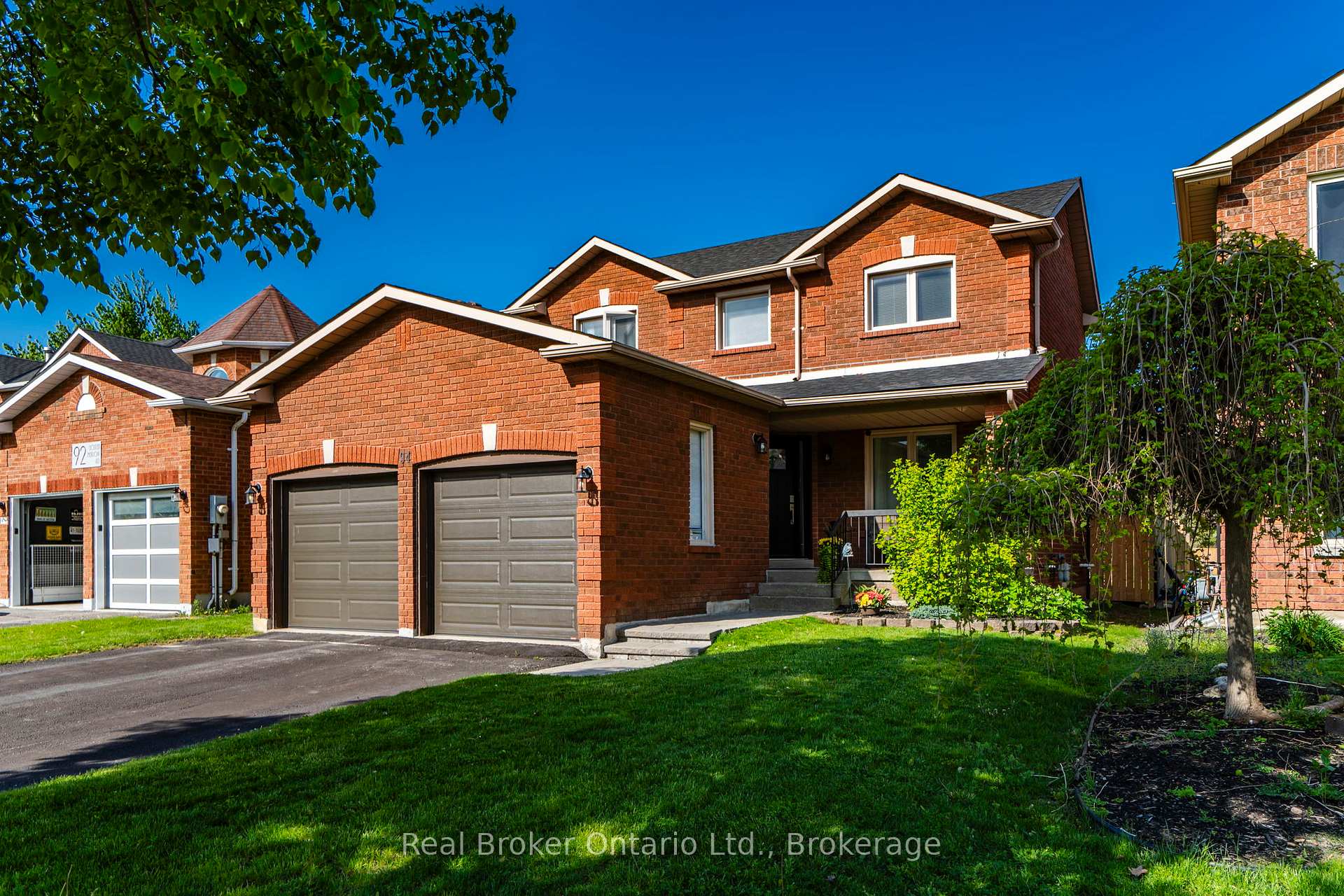 Photo 1 of 94 Golden Meadow Road, Barrie, Bayshore — HOMEH