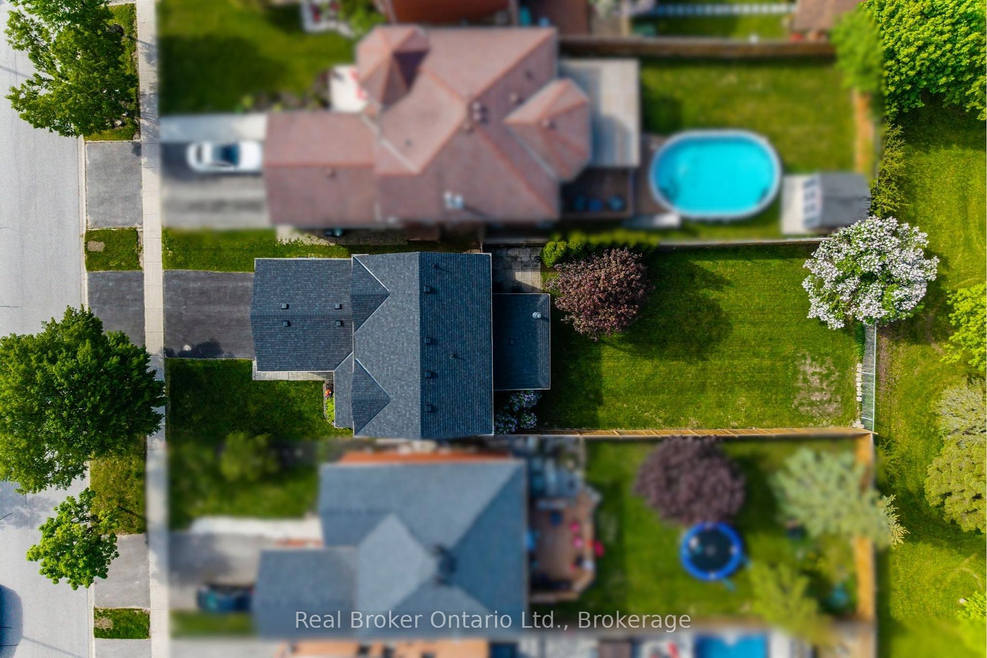 Photo 26 of 94 Golden Meadow Road, Barrie, Bayshore — HOMEH