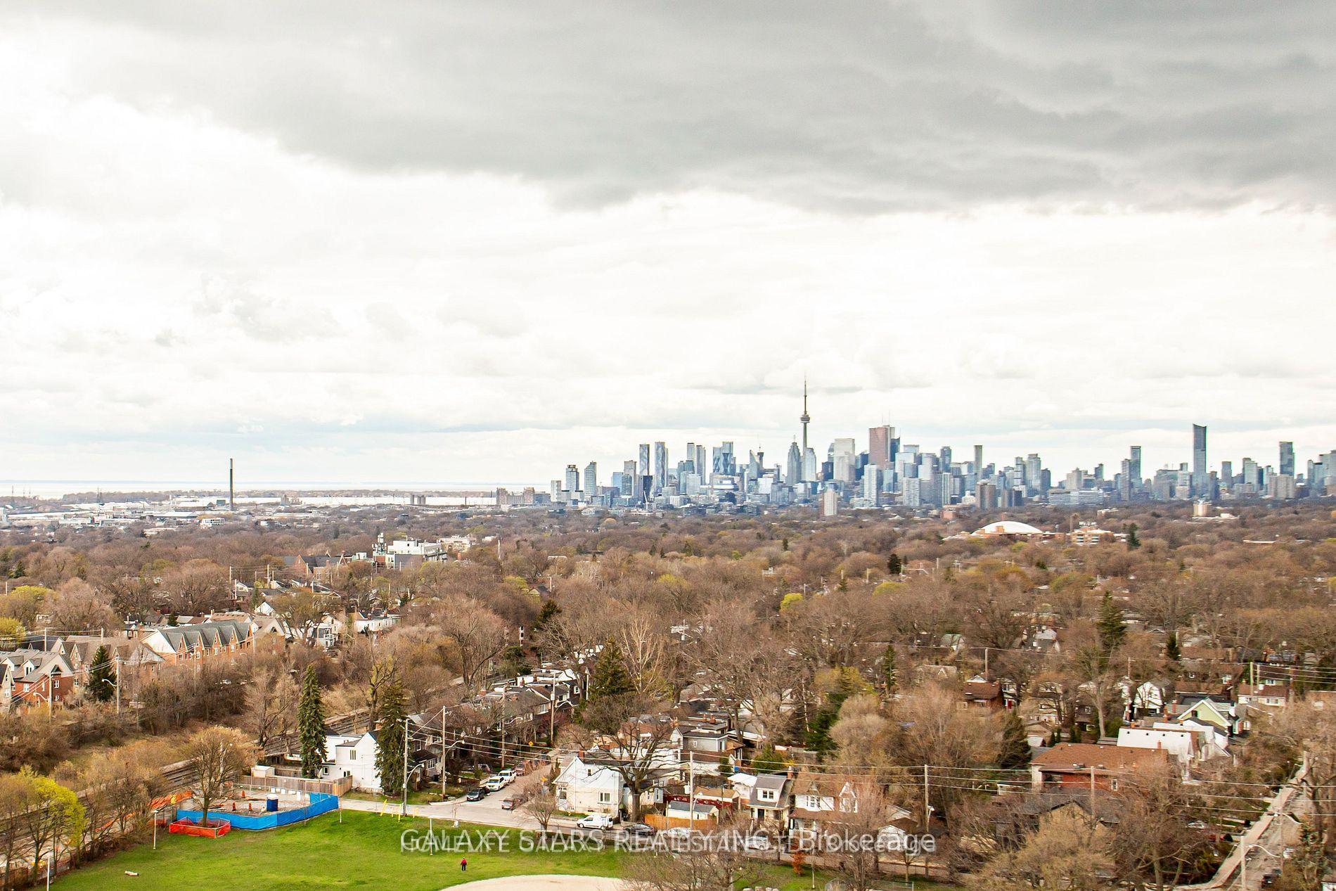 Photo 3 of Unit 1607, 286 Main Street, Toronto, East End-Danforth — HOMEH