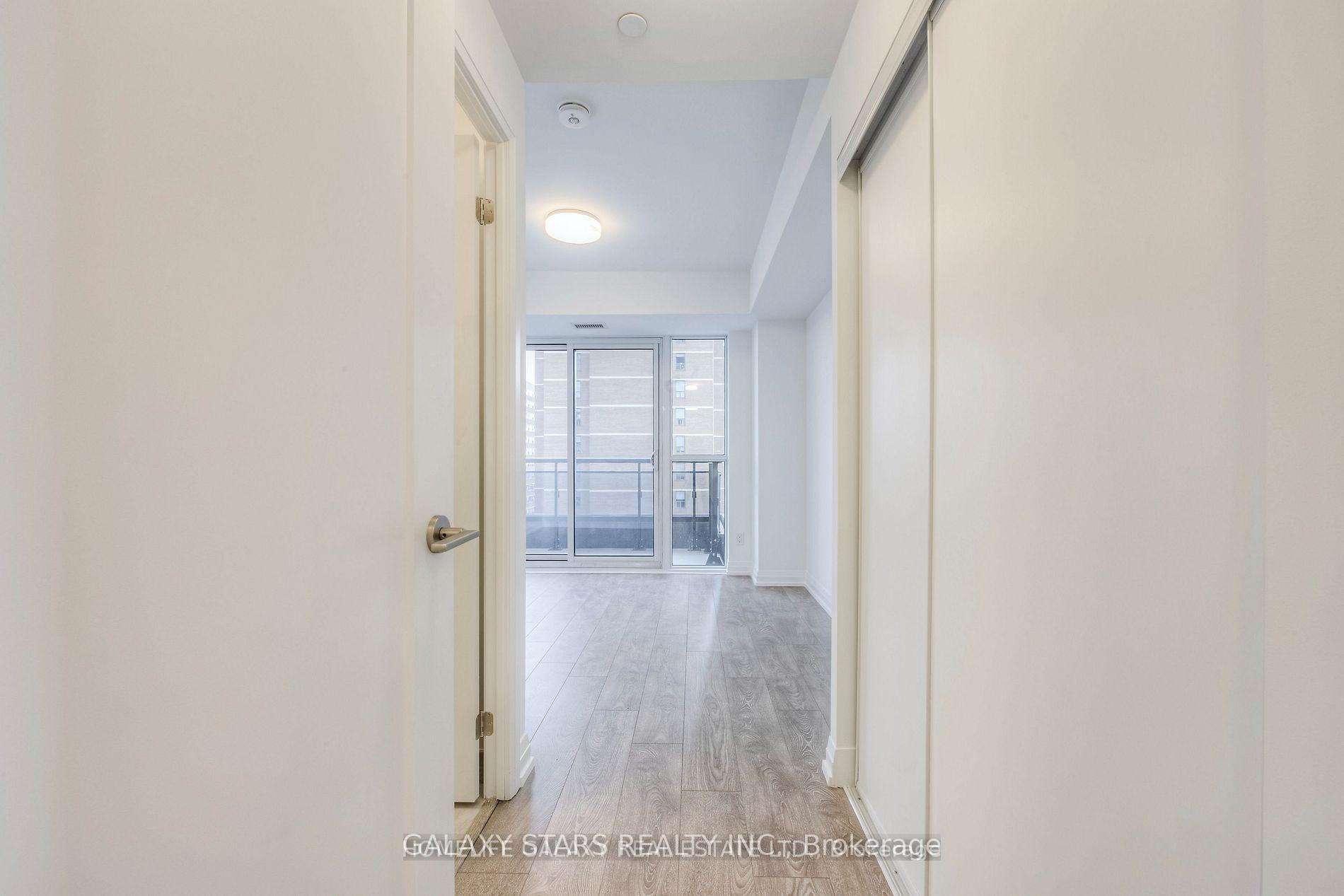 Photo 14 of Unit 1607, 286 Main Street, Toronto, East End-Danforth — HOMEH