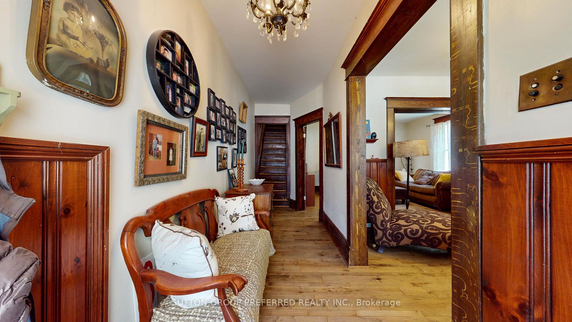 Photo 3 of 4242 Colonel Talbot Road, London, South V — HOMEH