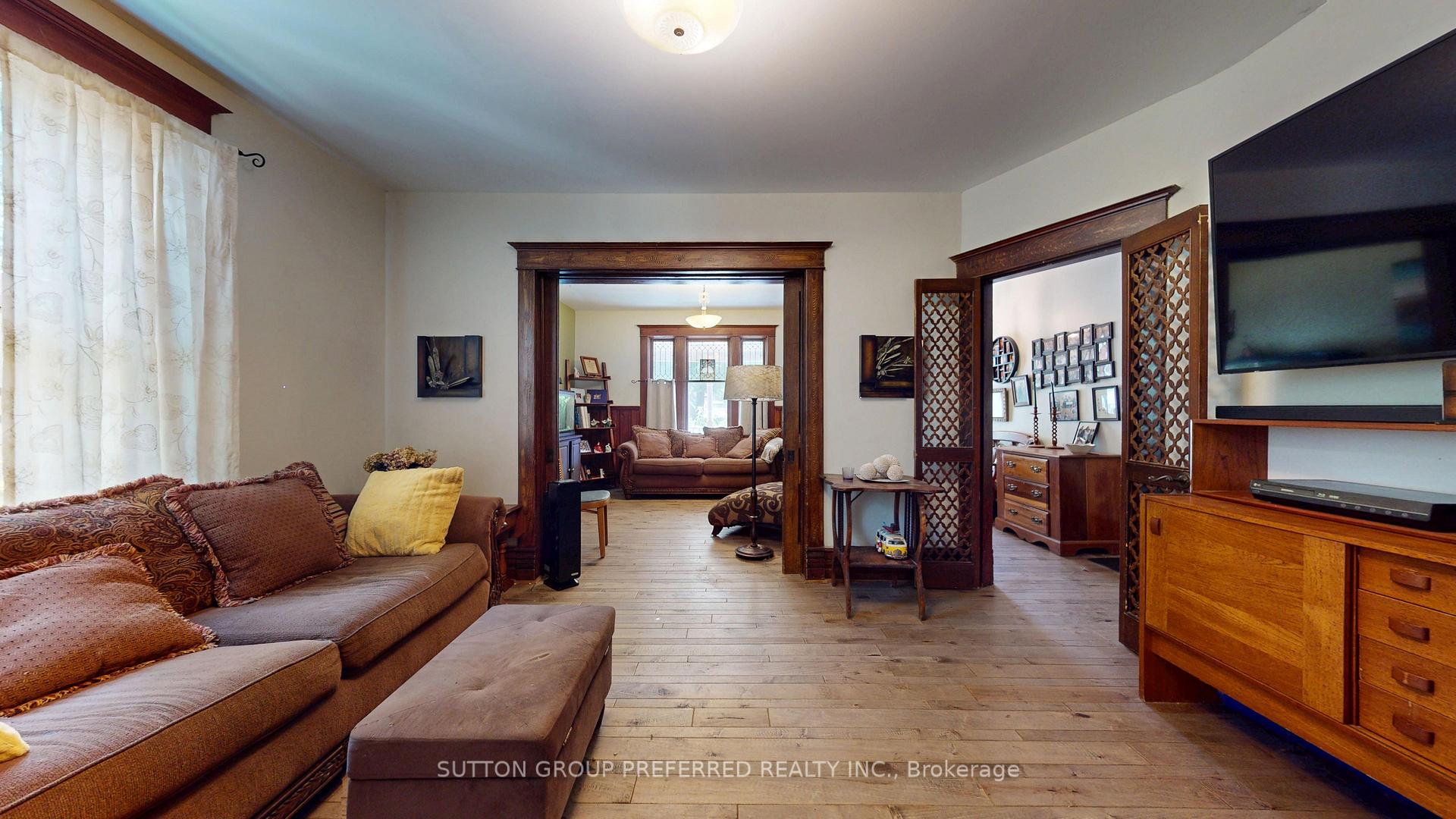 Photo 9 of 4242 Colonel Talbot Road, London, South V — HOMEH