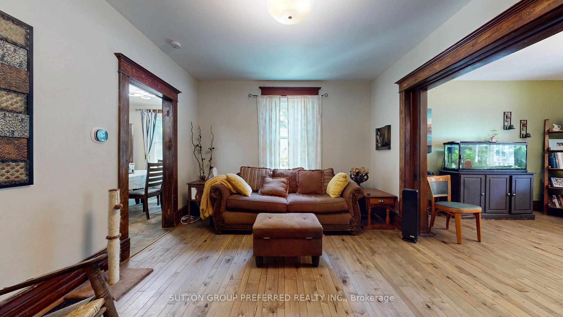 Photo 11 of 4242 Colonel Talbot Road, London, South V — HOMEH