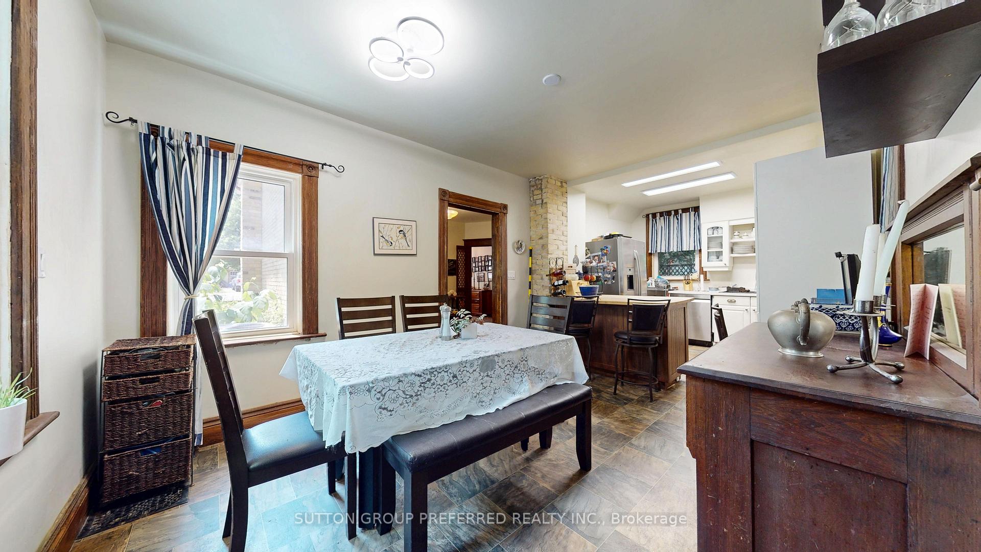 Photo 19 of 4242 Colonel Talbot Road, London, South V — HOMEH