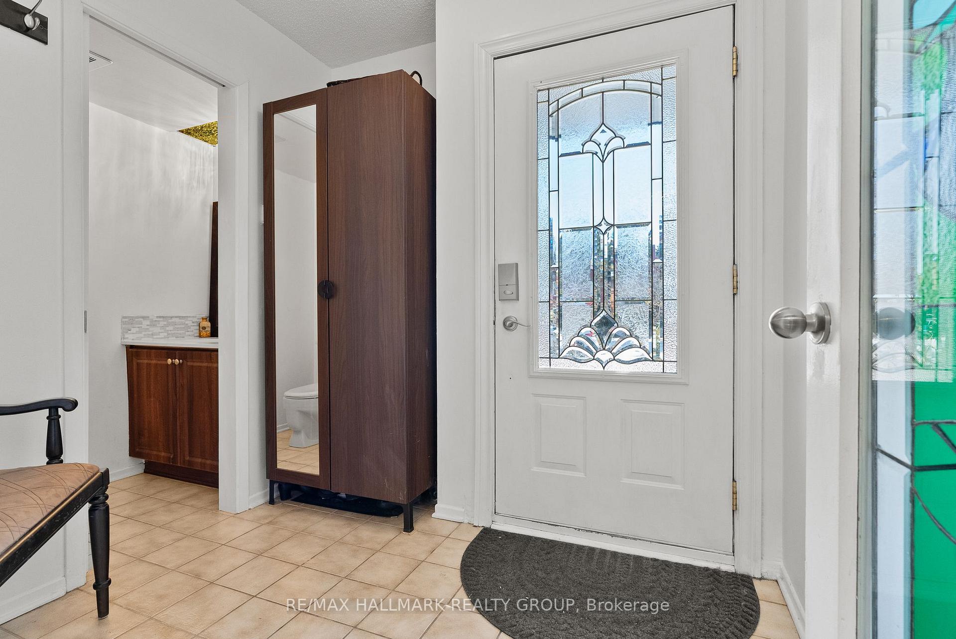 Photo 3 of 48 Sample Road, Ottawa, Hunt Club — HOMEH